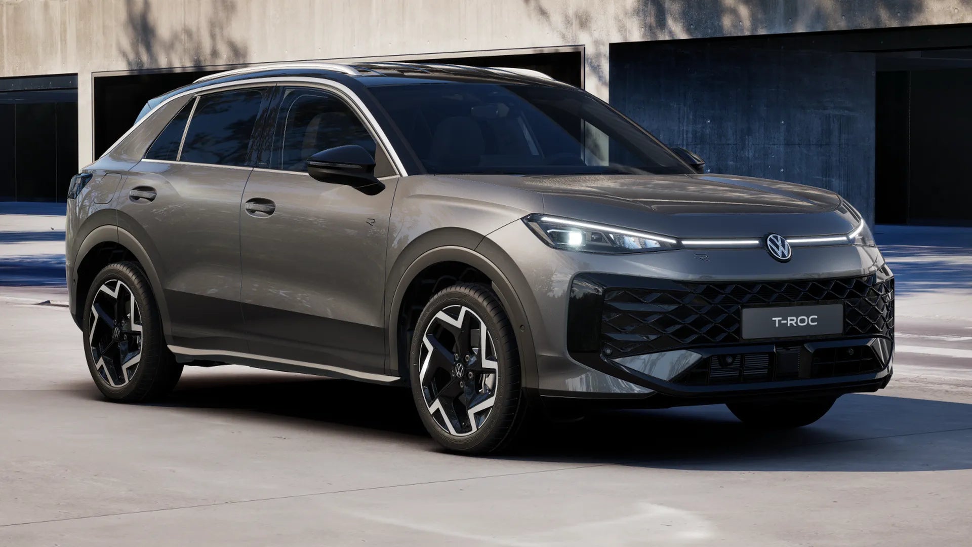 Noul T-Roc R-Line 1.5 eTSI DSG