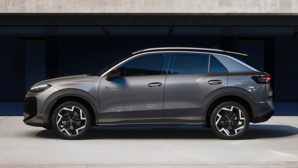 Noul T-Roc R-Line 1.5 eTSI DSG