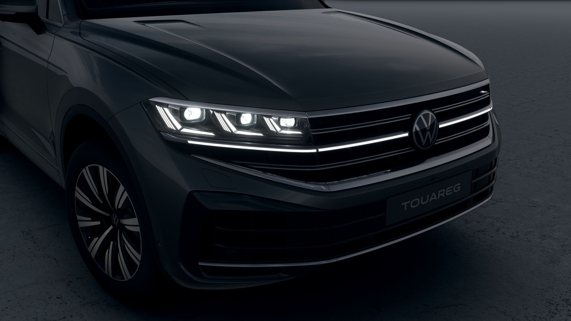 Touareg Elegance V6 TDI acum de la: 72.685 € (TVA inclus)