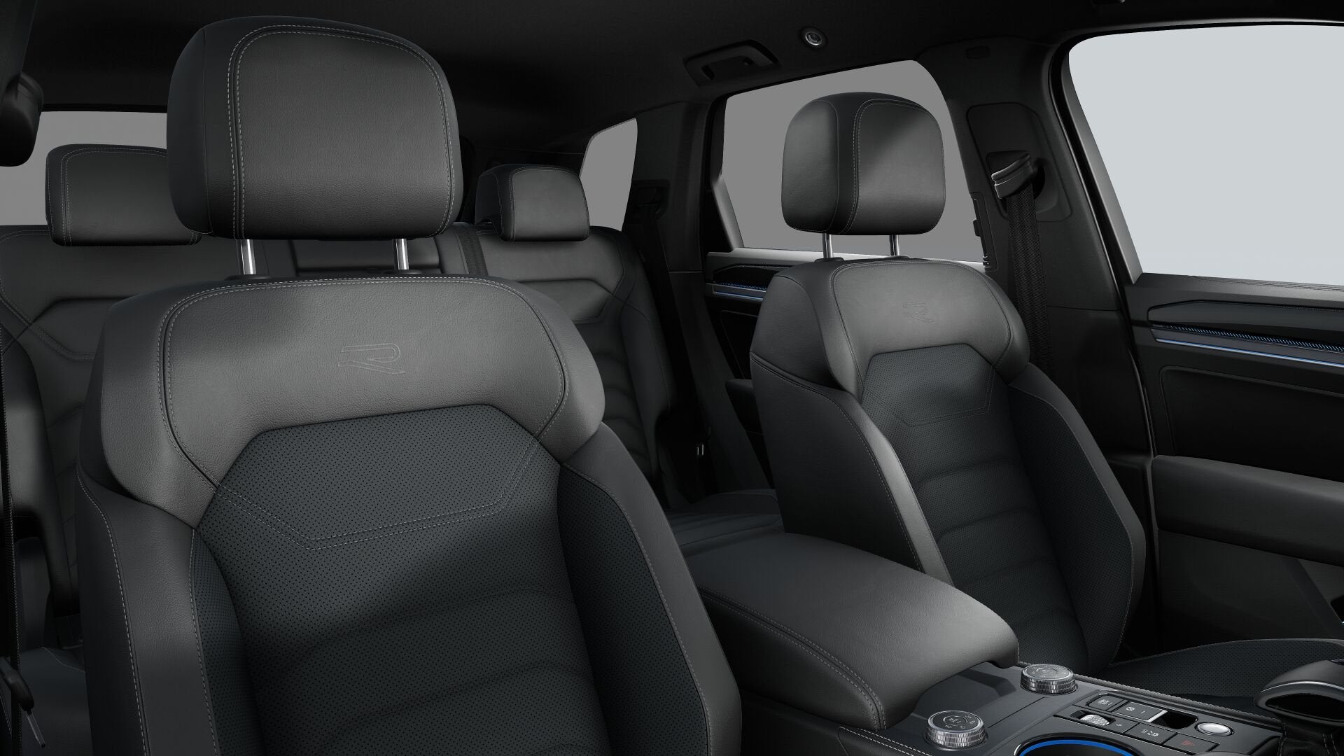 Touareg R-Line V6 TDI acum de la: 78.240 € (TVA inclus)